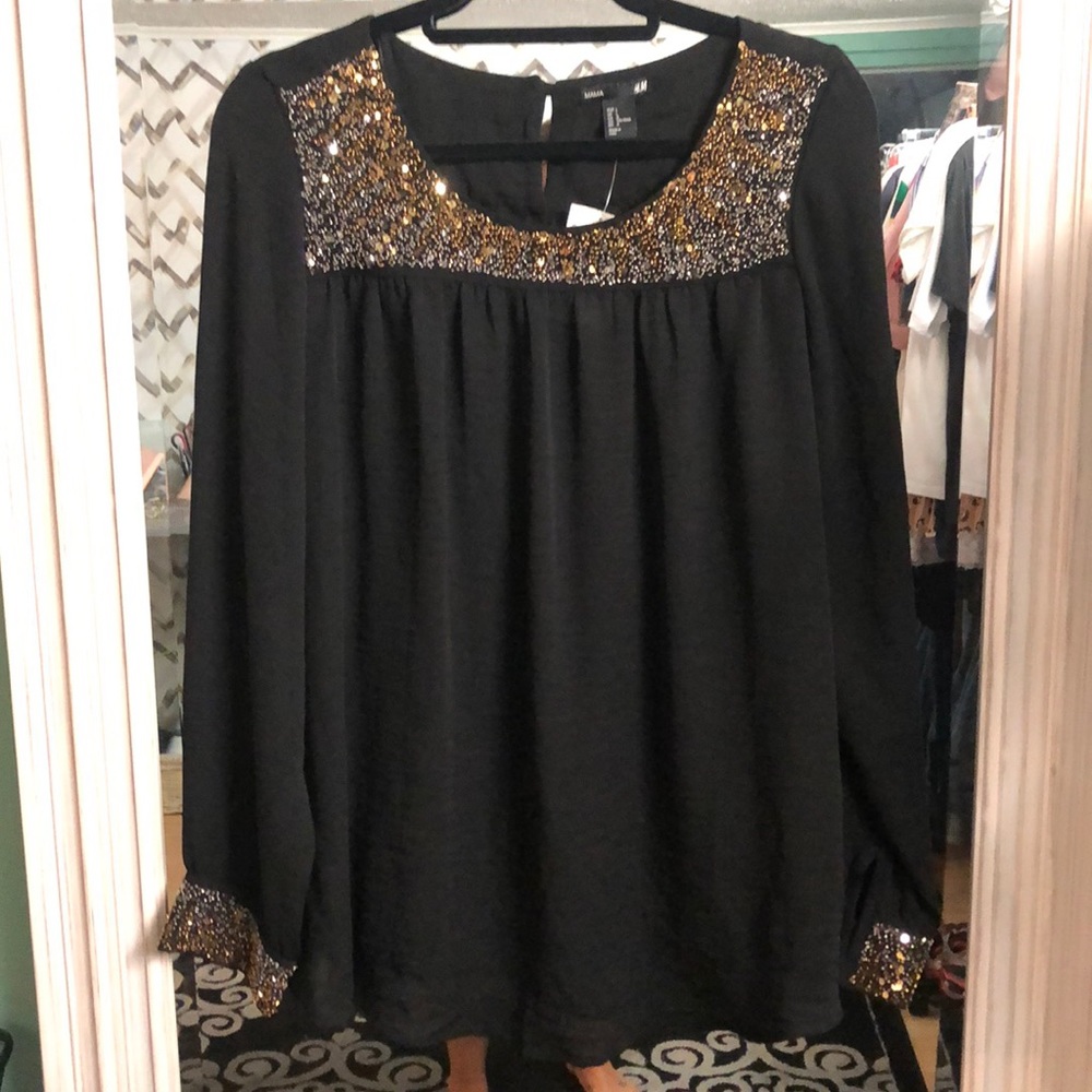 H&M Maternity Top